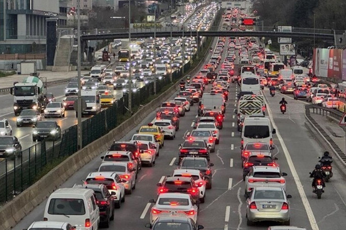 İçişleri Bakanı Mustafa Çiftçi, yılın ilk 4 ayına ilişkin trafik verilerini açıkladı