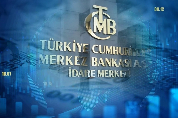 TCMB’nin yüzde 16’lık enflasyon ara hedefini yüzde 25 seviyesine yükseltmesi gündeme geldi
