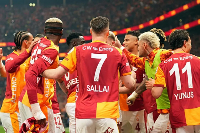Lider Galatasaray şampiyonluk için yarın sahaya çıkıyor