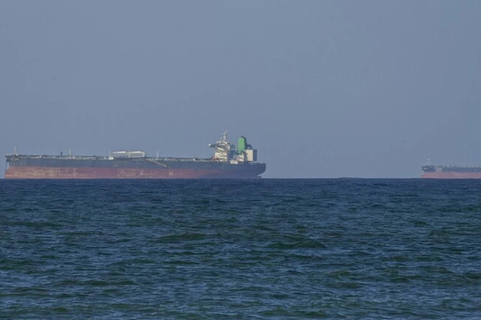 İran yabancı bir petrol tankerine el koyduğunu duyurdu