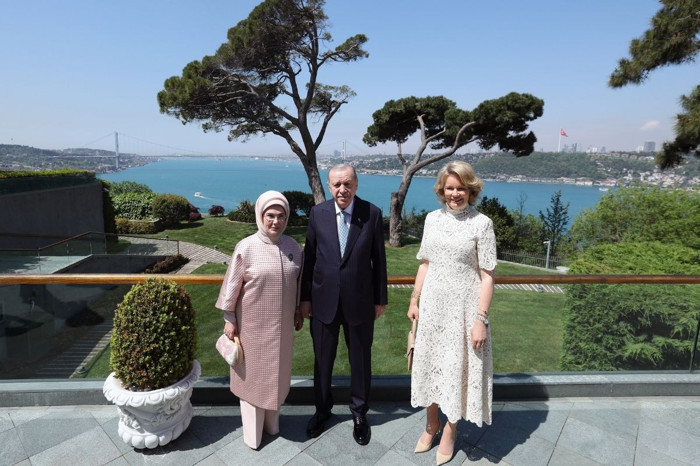 Cumhurbaşkanı Erdoğan, Vahdettin Köşkü'nde Belçika Kraliçesi Mathilde'yi kabul etti