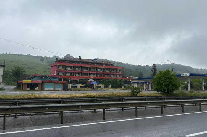 Sakarya'da oteldeki eğlence merkezinin sahibi öldürüldü