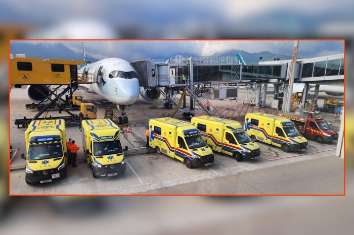 Cathay Pacific uçağı türbülansta irtifa kaybetti ve kişi 10 yaralandı