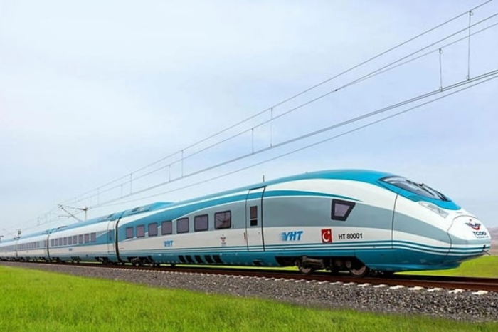 Ulaştırma ve Altyapı Bakanı Abdulkadir Uraloğlu açıkladı, Bursa hızlı tren projesi bu yıla yetişiyor