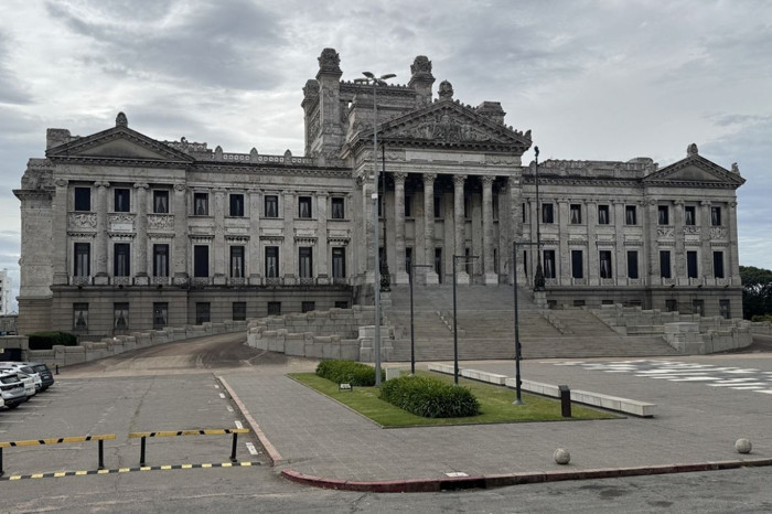 Güney Amerika'nın sessiz hazinesi Montevideo sokakları