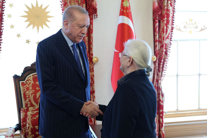 Cumhurbaşkanı Recep Tayyip Erdoğan, 27 Mayıs darbesi mağdurlarının ailelerini kabul etti