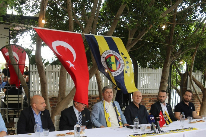 Fenerbahçe Başkan Adayı Hakan Safi Fethiye'de taraftarlarla buluştu