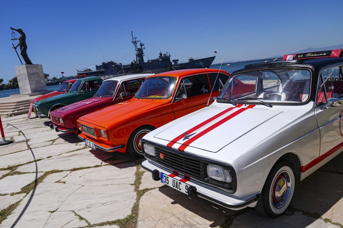 Anadol tutkunları İzmir'de festivalde buluştu