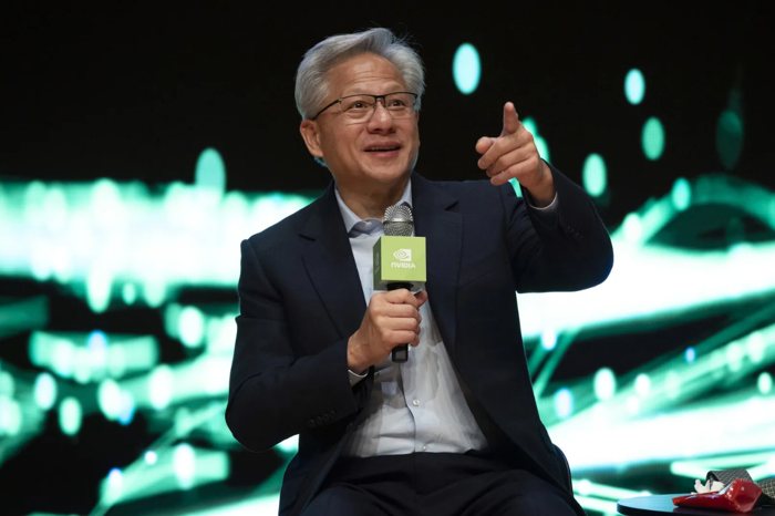 NVIDIA CEO'su Jensen Huang'dan 'yapay zeka' korkusuna karşı 'Yazılım şirketi sahibi olmak için harika bir dönem' çıkışı