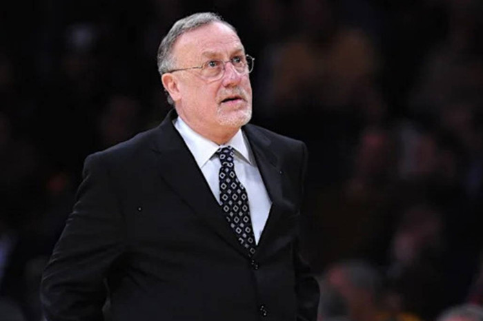 NBA'in en fazla galibiyet alan başantrenörlerinden Rick Adelman hayatını kaybetti