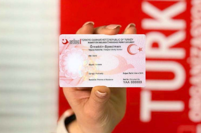 Sahte ikamet izni siteleriyle milyonlarca liralık vurgun