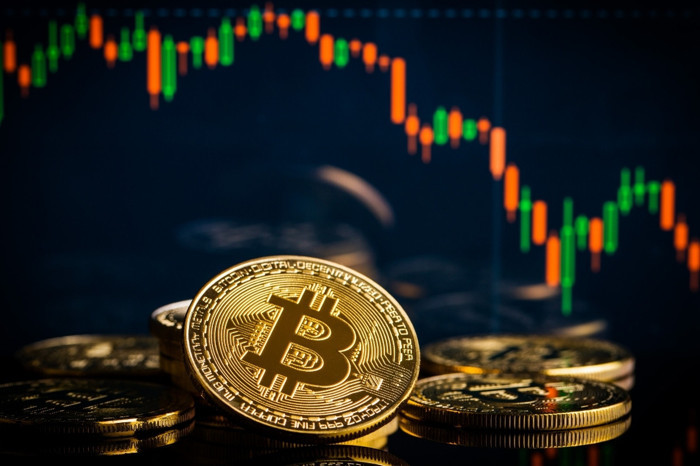 Bitcoin 66 bin dolara geriledi Strategy’nin satışı ve Fed endişeleri düşüşü hızlandırdı