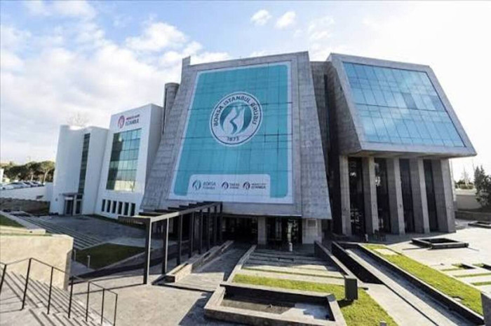 Yabancı yatırımcılar BIST 30’daki hisselerde satış ağırlıklı pozisyon alırken yalnızca beş hissede pay artırarak seçici alım stratejisini sürdürdü