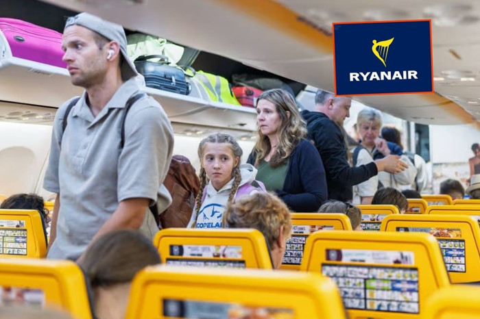 İngiltere'den Ryanair'e 'zorunlu aile koltuğu' ücreti için soruşturma