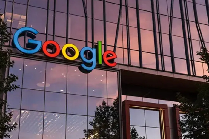 İngiltere, Google'ın arama sonuçlarını nasıl sıraladığını daha şeffaf hale getirecek kuralları devreye aldı