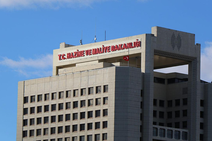 Özelleştirme İdaresi Başkanlığı 6 ildeki 9 taşınmazın satışı için ihaleye çıkıyor