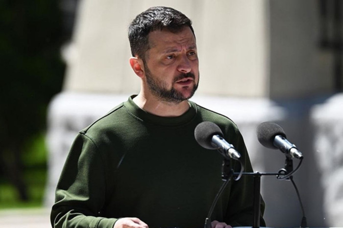 Zelenskiy, müttefiklerin Ukrayna için 4 milyar dolarlık yeni yardım paketi açıkladığını duyurdu