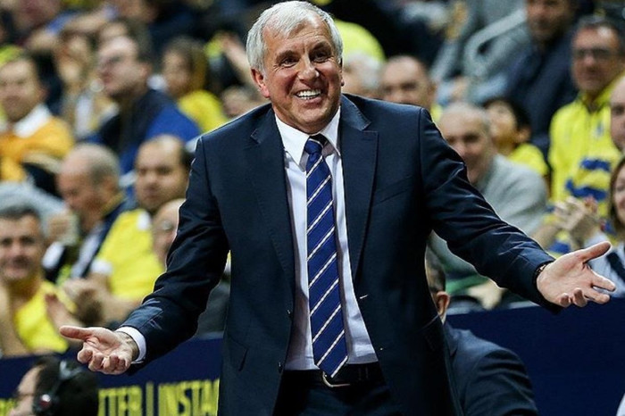 Ergin Ataman ile yollarını ayıran Panathinaikos, Fenerbahçe'yi Eurolig şampiyonu yapan Obradoviç'le anlaştı