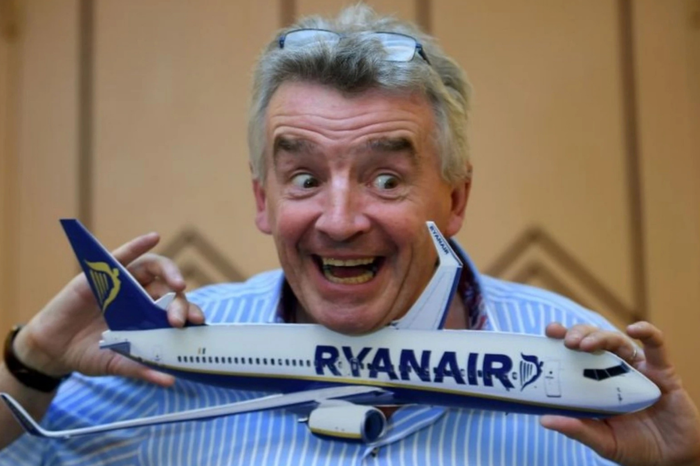 Ryanair, şirketi 1994'ten beri yöneten CEO'su Michael O'Leary'nin görev süresini 2032'ye kadar uzattı, CEO 153 milyon euro alabilecek