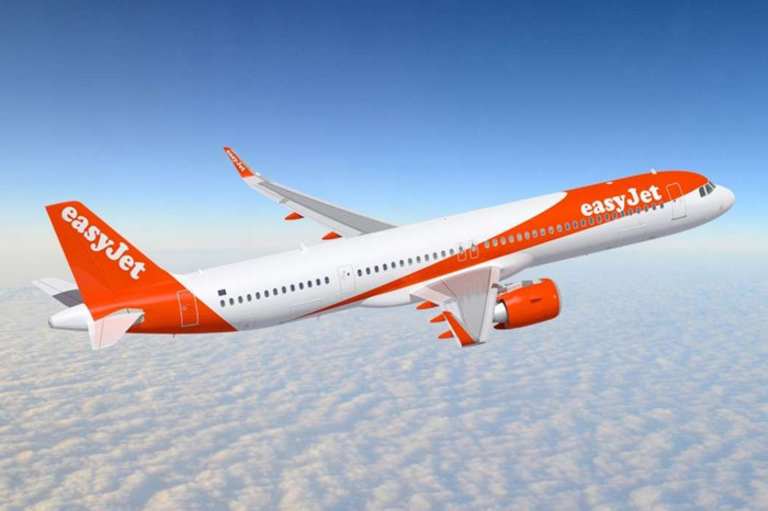 EasyJet, yatırım şirketi Castlelake'in 4,7 milyar sterlinlik satın alma teklifini reddetti