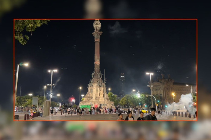 Barcelona'da Sant Joan Festivali renkli görüntülere sahne oldu