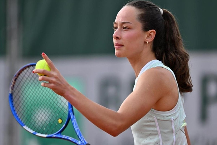 Zeynep Sönmez, Eastbourne Açık'ta adını çeyrek finale yazdırdı