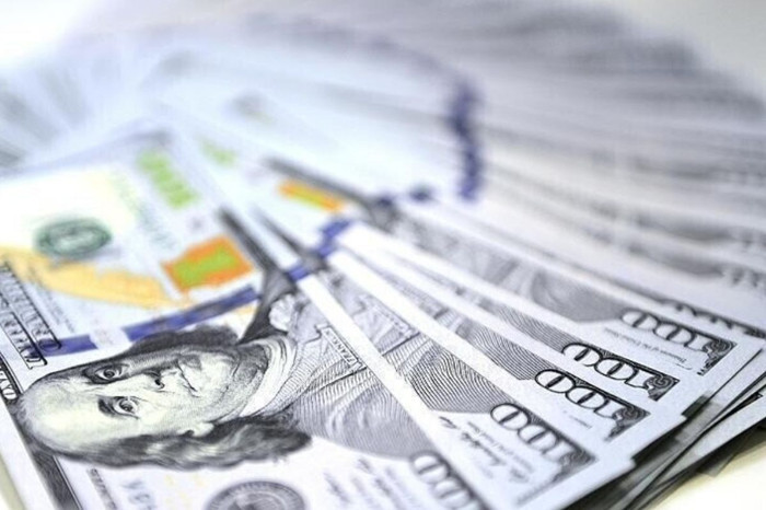 Dolar, Japon yeni karşısında son 40 yılın rekorunu kırdı