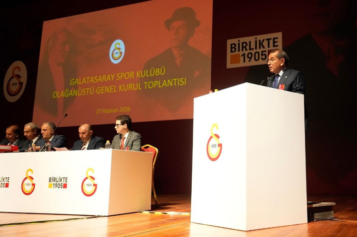 Dursun Özbek'e genel kurulda 11 yetki