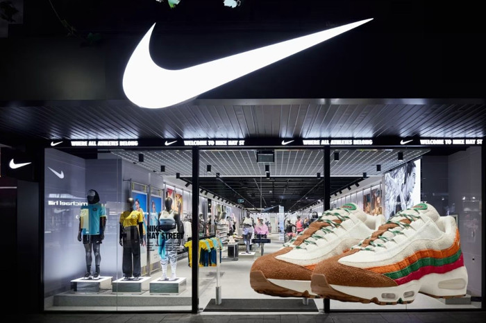 7-Eleven, Nike'a Air Max 95 için marka ihlali davası açtı