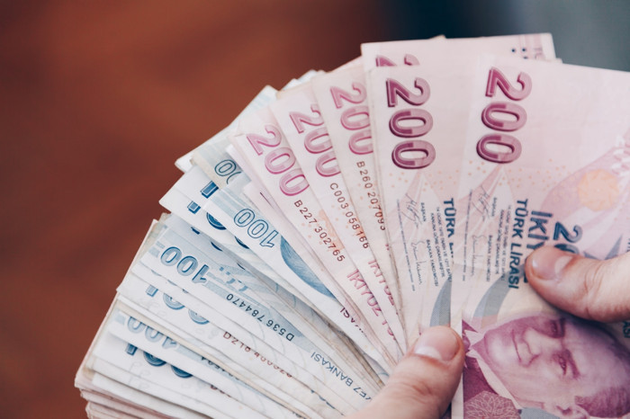 Bireysel Emeklilik Sistemi'ndeki birikim yılın ilk yarısında 2,4 trilyon lirayı aştı