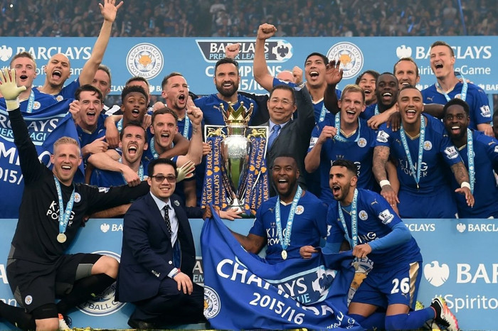 Premier Lig'de on yıl önce mucizevi şekilde şampiyon olan ancak üçüncü lige kadar düşen Leicester City'nin sahipleri kulübü satıyor