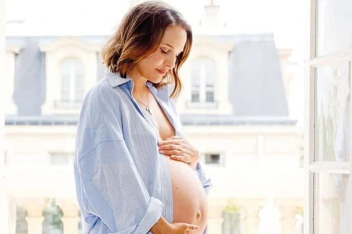 44 yaşındaki Natalie Portman, üçüncü bebeği için geri sayıma başladı
