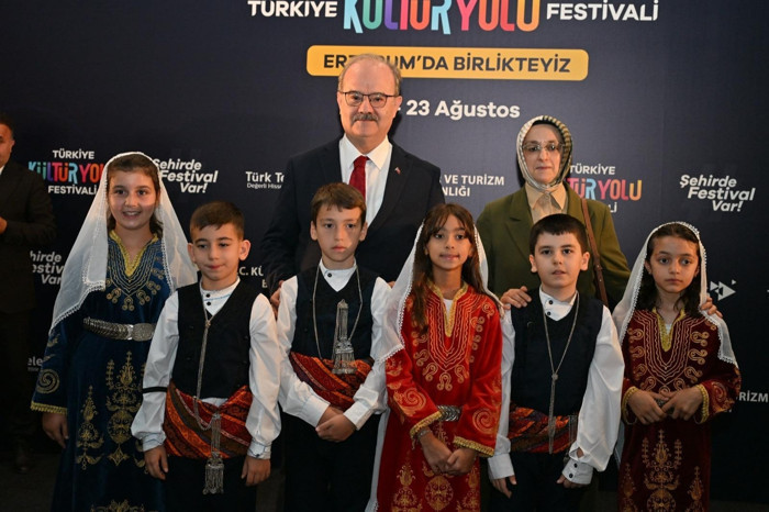 Türkiye Kültür Yolu Festivali’nin 14'üncü durağı Erzurum oldu, 9 gün sürecek kültür, sanat ve gastronomi maratonu başladı