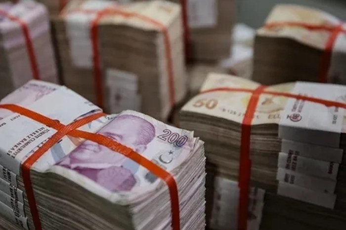 un başlıklar Merkezi yönetim bütçesi temmuzda 378,1 milyar lira açık verdi 7 aylık açık 1,32 trilyona ulaştı