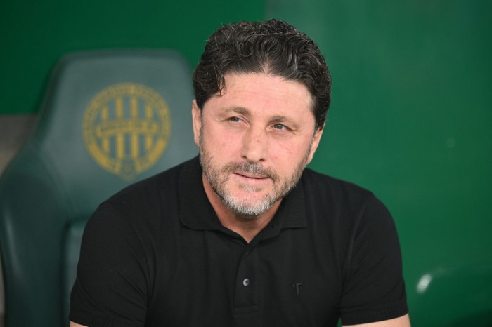 Trabzonspor Teknik Direktörü Fatih Tekke görevinden istifa etti