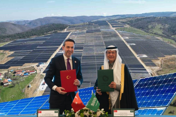 Türkiye ve Suudi Arabistan arasında imzalanan güneş enerjisi santrali anlaşması Resmi Gazete'de yayımlandı