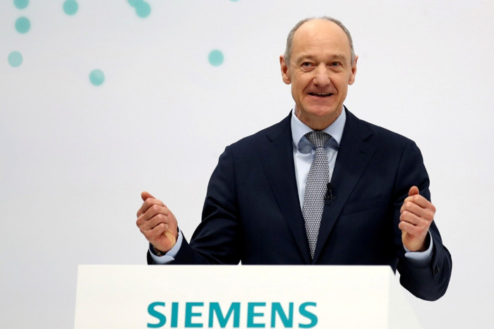 Siemens CEO’su Avrupa’yı uyardı 'Yapay zekayı düzenlemelerle yavaşlatmamalıyız, Çin son derece yetenekli bir rakip' sözleriyle uyardı
