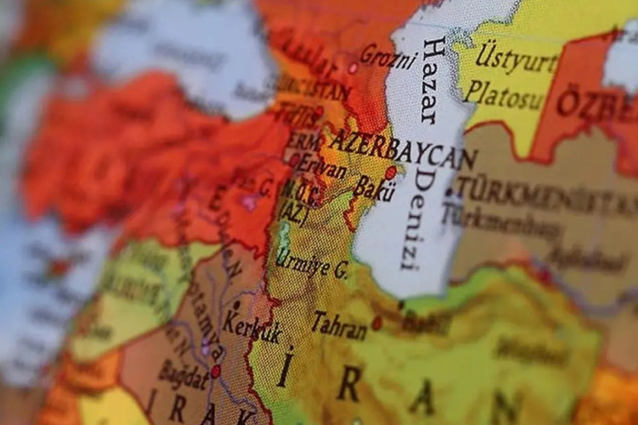 Irak, İran sınırındaki 3 sınır kapısını yeniden açmaya kararı verdiklerini duyurdu