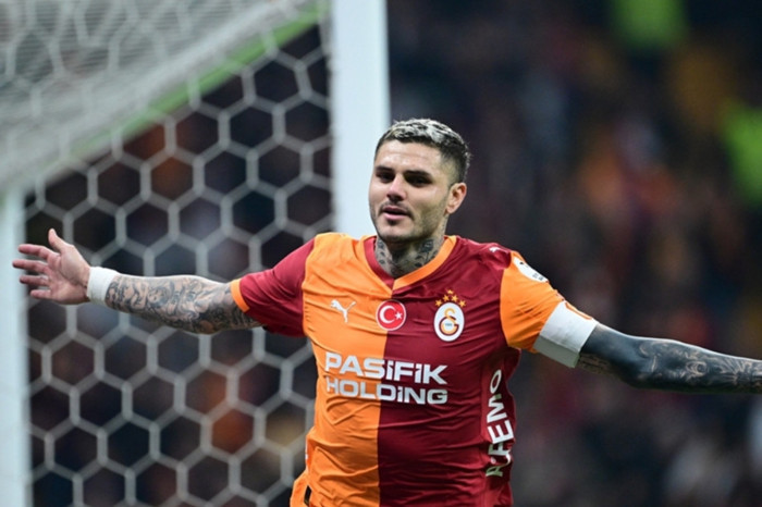 Icardi transferinde yeni gelişme, Lazio yıldız futbolcunun menajeriyle yeniden görüşmelere başladı