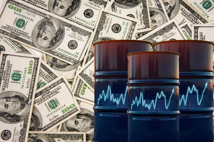 ABD-İran hattında diplomasi beklentileri Brent petrolü 100 doların altına çekti