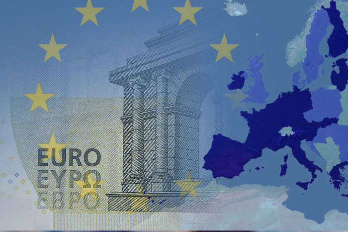 Euro Bölgesi'nde bileşik PMI yaklaşık 3,5 yılın zirvesine çıktı