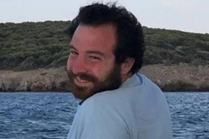 İBB davasında yeni gelişme, Ümit Boyner'in oğlu Mithat Sinan Bolak havalimanında gözaltına alındı