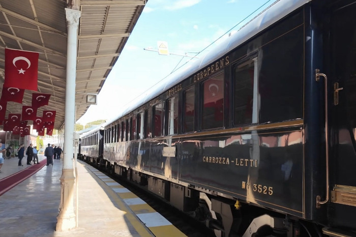 Avrupa'nın simge treni Orient Express 30 Eylül'de İstanbul'a geliyor