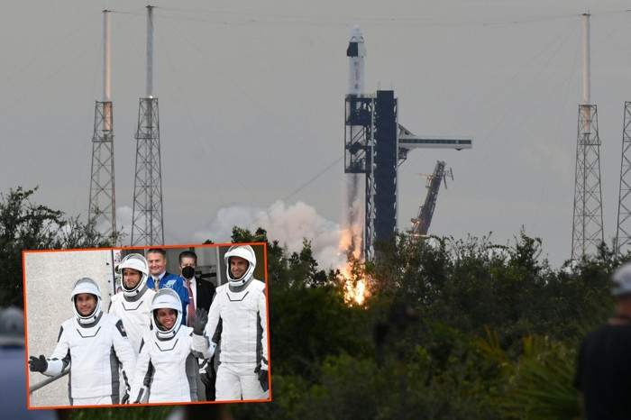 NASA, Crew-13 mürettebatını taşıyan Dragon uzay aracını Uluslararası Uzay İstasyonu'na fırlattı