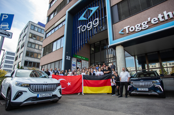 Almanya'daki Togg sahipleri yerli otomobile sahip çıkmak için güçlerini birleştiriyor