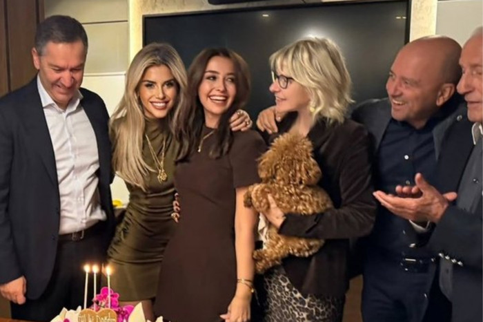 Suzan Şen'den Melisa Keçeli'ye doğum günü mesajı, hepimizi bir araya getiren neşemizsin