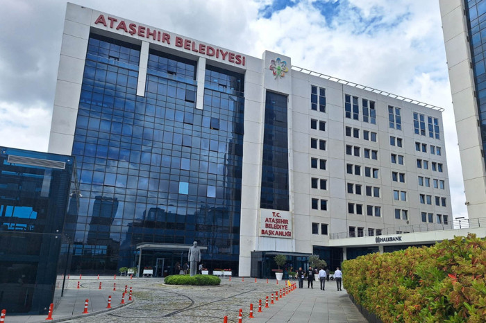 Ataşehir Belediyesi seçim sonucunda AK Parti'ye geçti