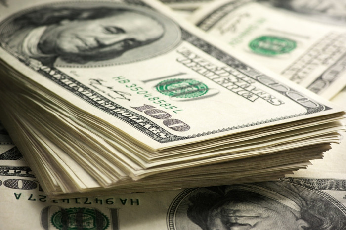 Dolar endeksi 102,6 seviyesine yükselerek Nisan 2025’ten bu yana en yüksek seviyeyi gördü