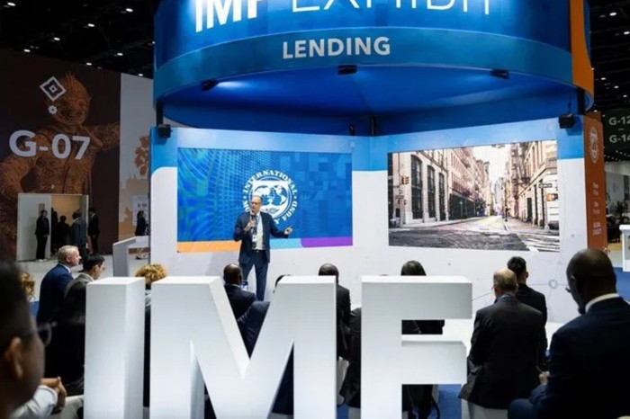IMF dünya ekonomisinin bu yıl yüzde 3,1 büyümesini öngörüyor