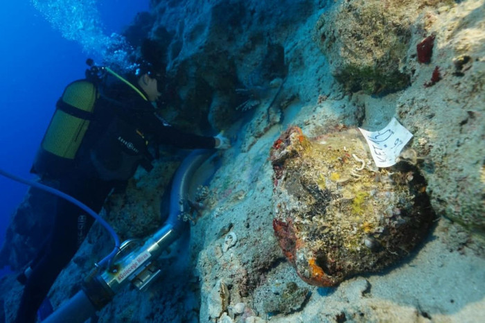 Kekova açıklarında 4 bin 700 yıllık dünyanın en eski batığının izleri bulundu